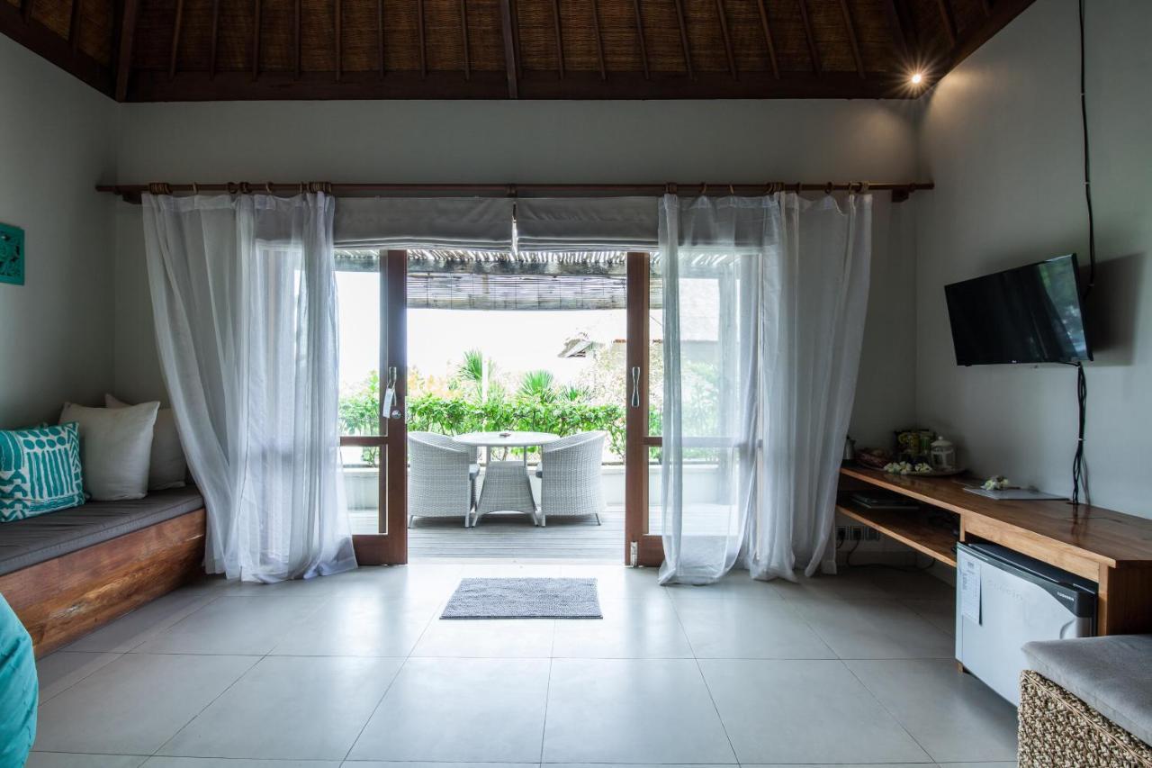 Bersantai Villas Lembongan Island Exterior photo